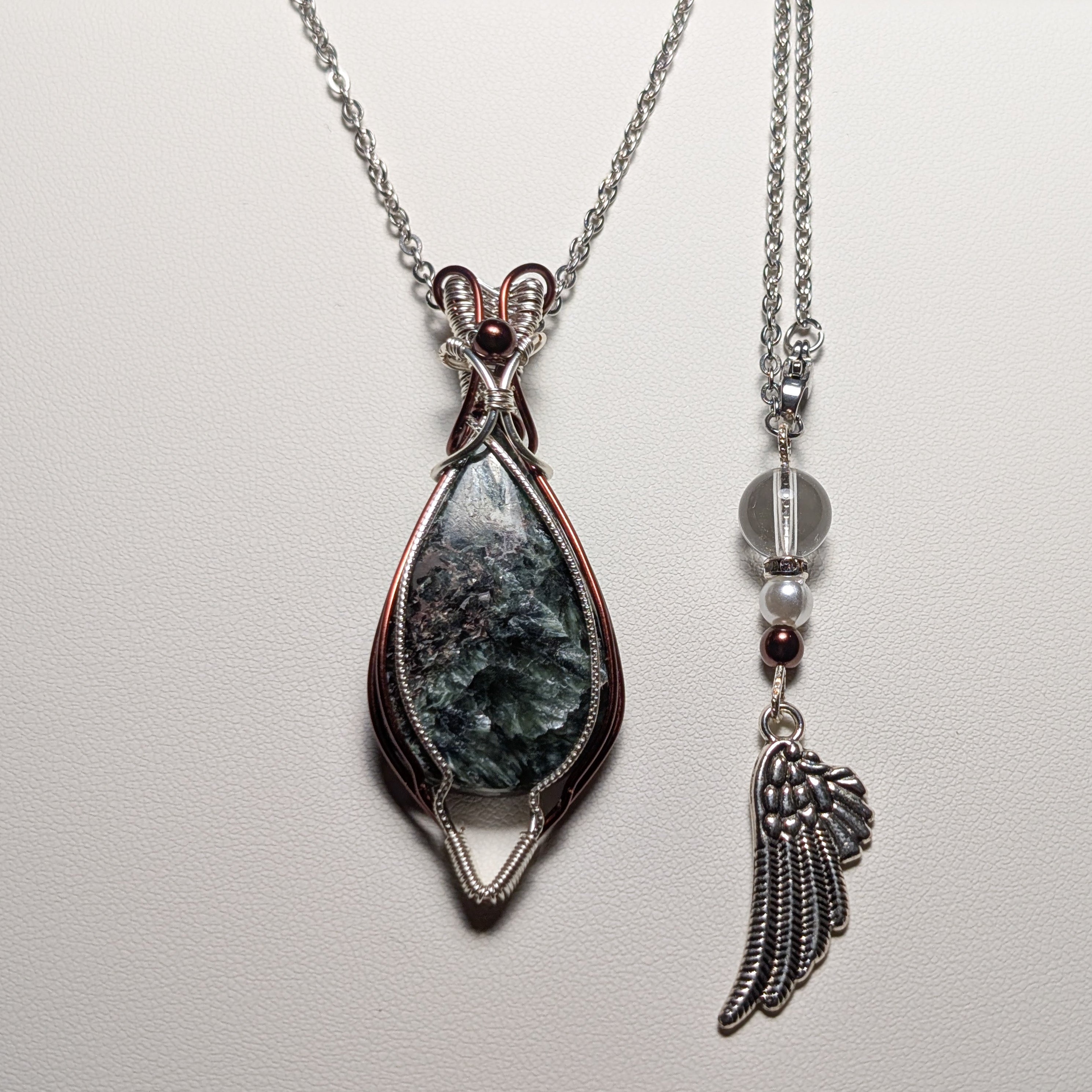 Pendentif Sérafinite – Wire Wrapping Cuivre Patiné