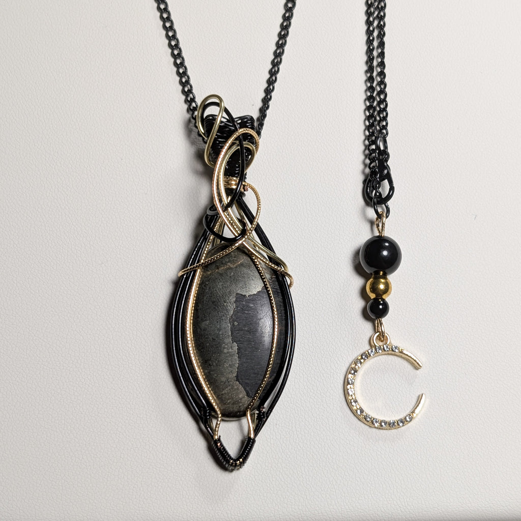 Pendentif Pyrite Naturelle – Wire Wrapping Fait Main