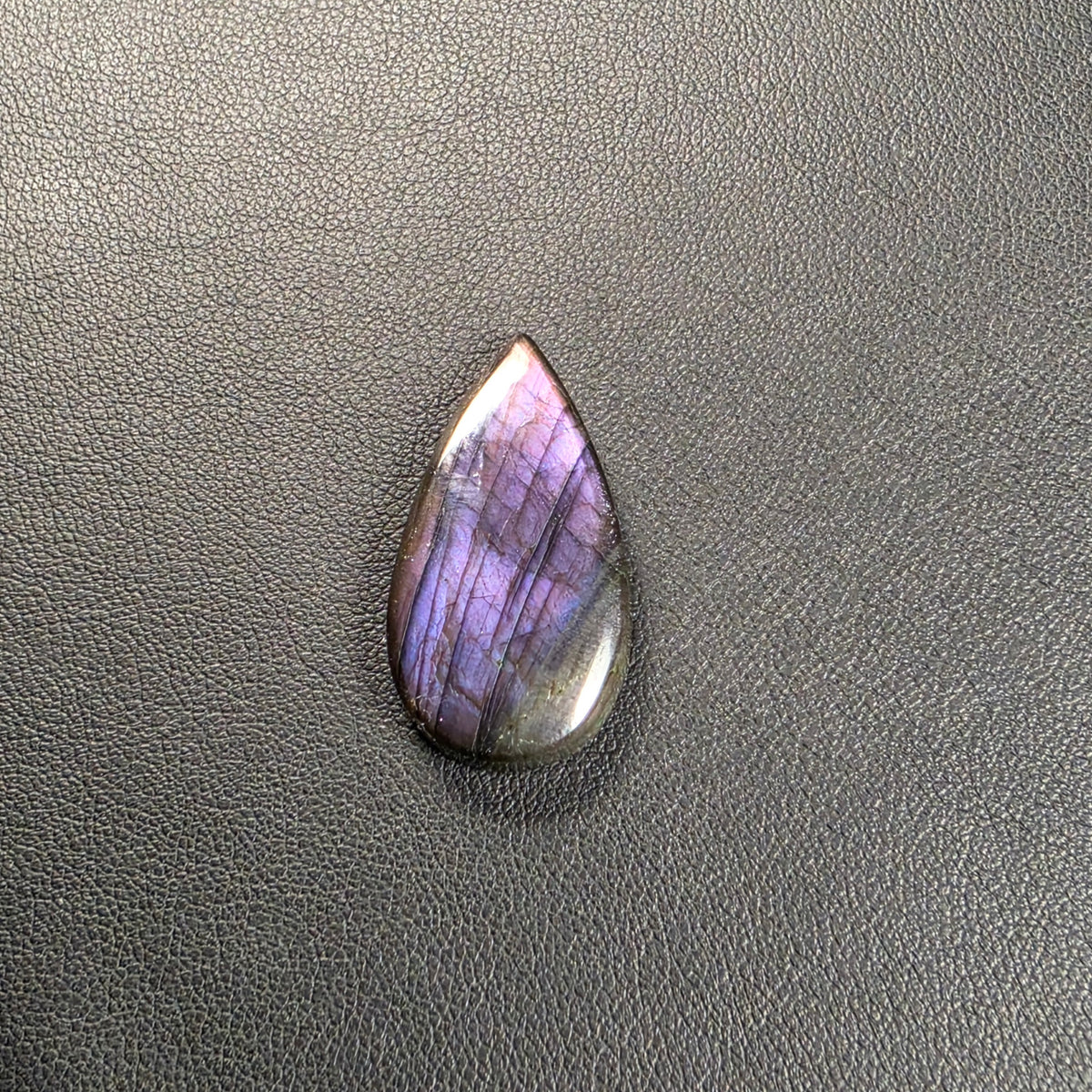 Cabochon Goutte Labradorite Violette – Montage Inclus