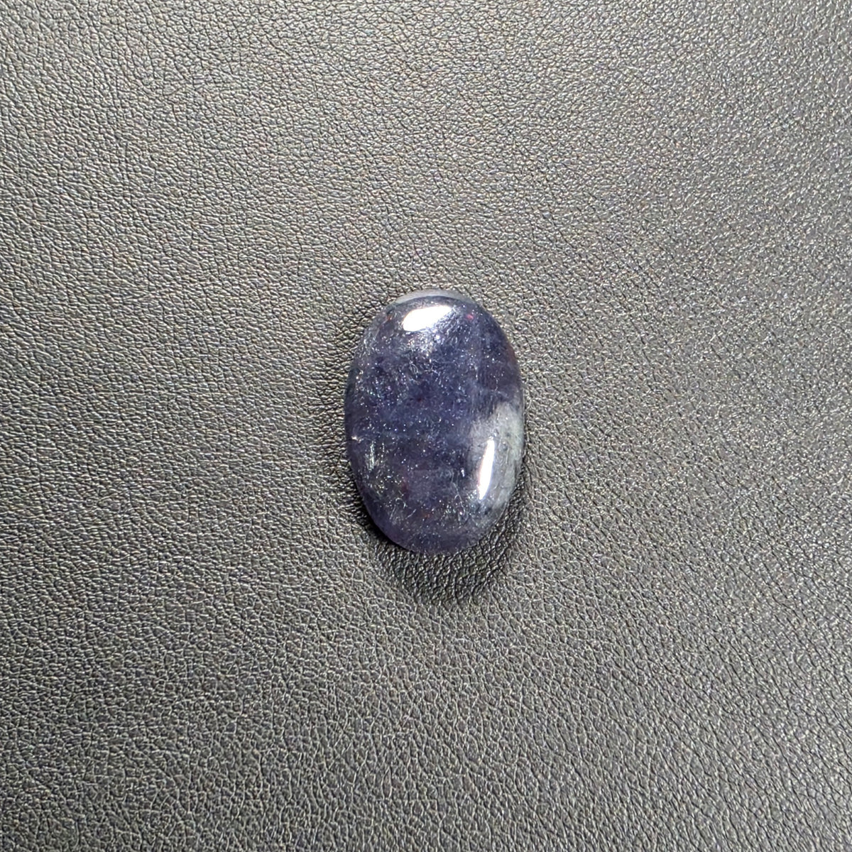 Cabochon Ovale Iolite Naturelle – Montage Inclus