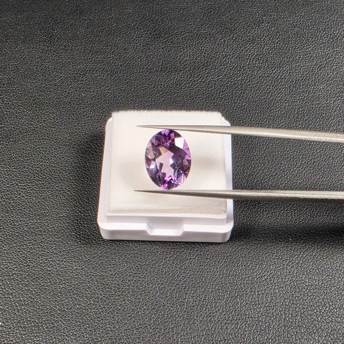 Gemme Facettée Améthyste Ovale 4 ct – Montage Inclus