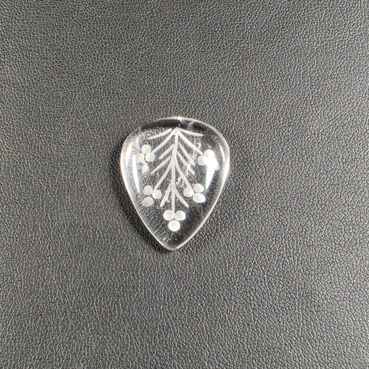 Cabochon Goutte Cristal de Roche Gravé – Montage Inclus